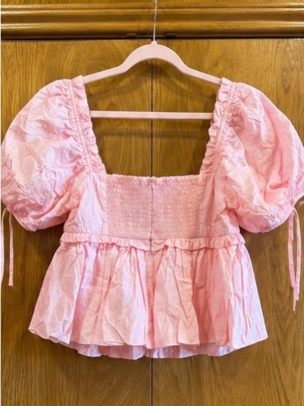 NWT Endless Rose Pink Puff Sleeve Peplum Top Smocked Back Size L
